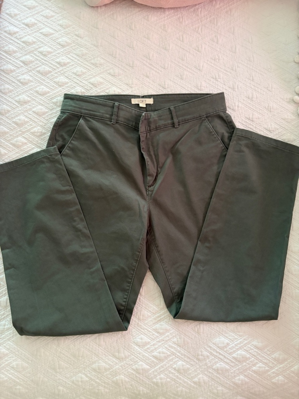 LOFT Women’s Forest Green Chino Pants